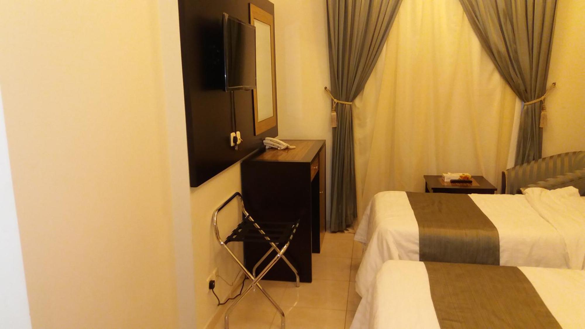 Diyaralmashaer Al-Hadiyah Hotel Мека Стая снимка